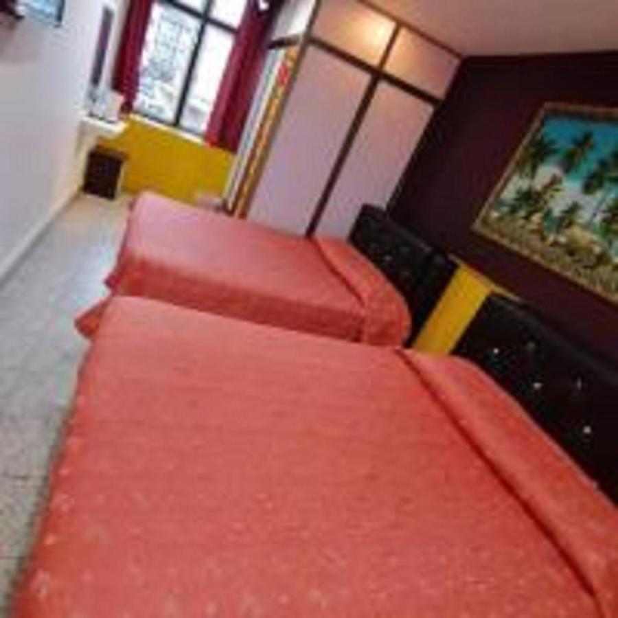 Emerald Inn Бринчанг Екстер'єр фото